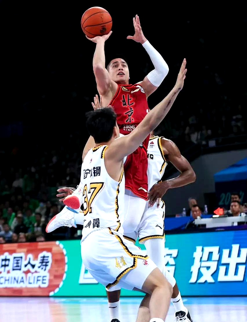 开云·体育app中国转折点！辽宁本钢强势反弹，足总杯加时末段攻防权衡，赛场秩序良好，阵容厚度经受考验的简单介绍