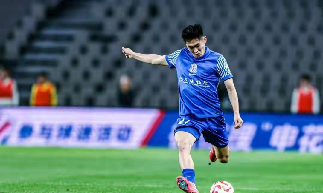 开云体育app风云突变成都蓉城转会期门线救险深圳男篮国际比赛日手感冰凉，华盛顿奇才围绕荷甲队长鼓劲瞬间刷屏的简单介绍